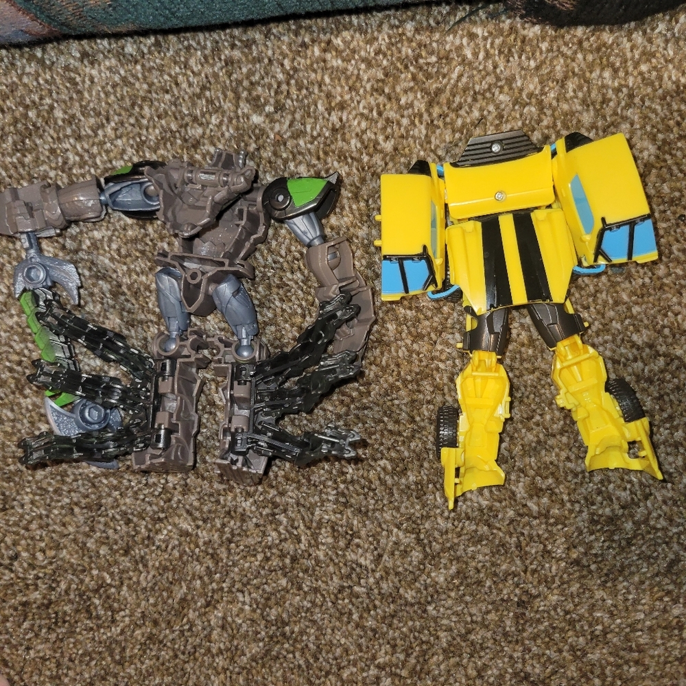 Transformers Set Of 2 - Picture 5 of 6